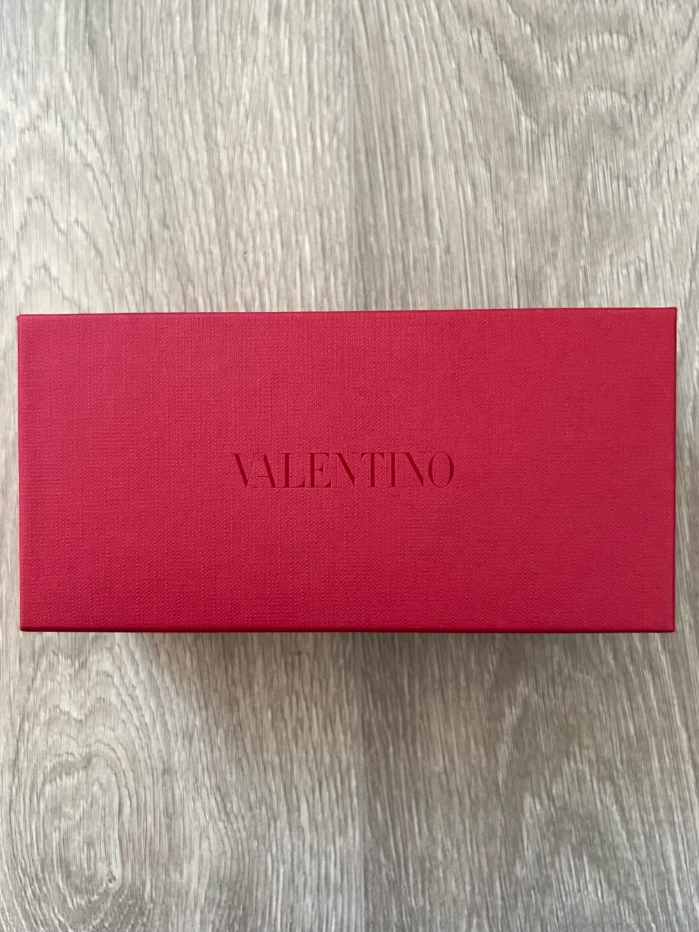 Valentino Garavani Box (BB409)